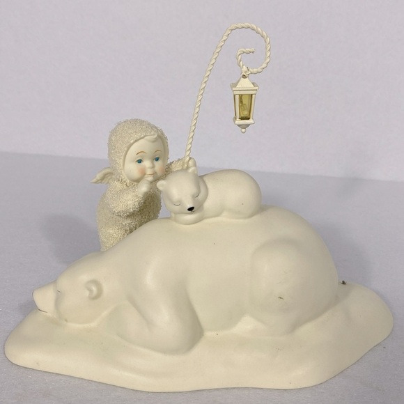 Dept 56 Cream Figurine with Polar Bear and Lantern “Shhh Baby Dreaming “ - Picture 3 of 11